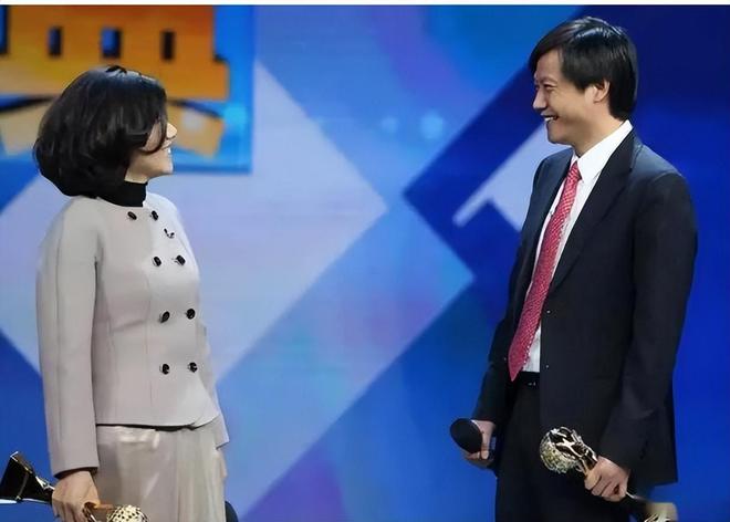 评释放了三个信号商界风向彻底变了冰球突破从格力到京东官媒接连批(图9)