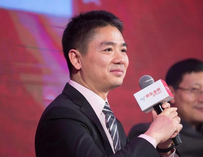 评释放了三个信号商界风向彻底变了冰球突破从格力到京东官媒接连批(图13)