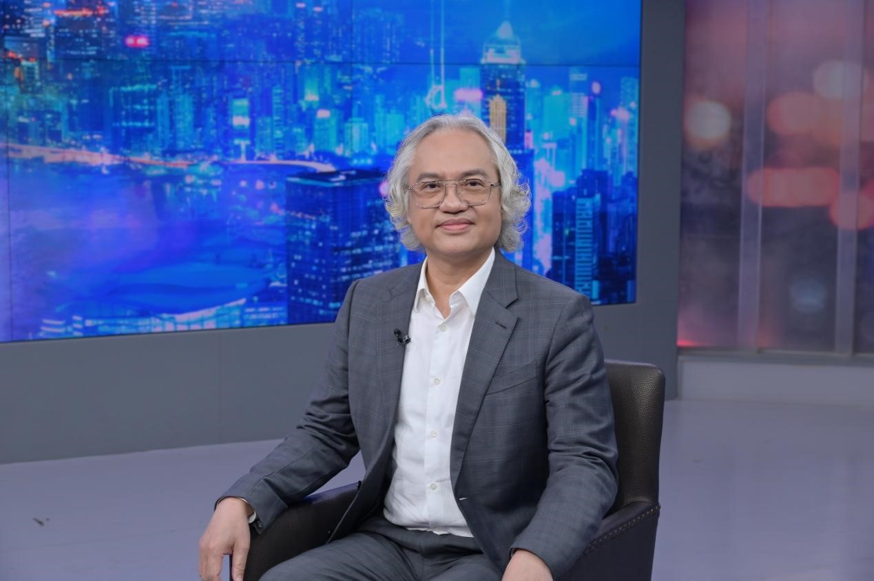 限公司梁伟达：打造可传承的家具艺术冰球突破游戏网站东莞市晋达家具有(图2)
